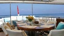 Jasmin -  Upper deck al fresco dining
